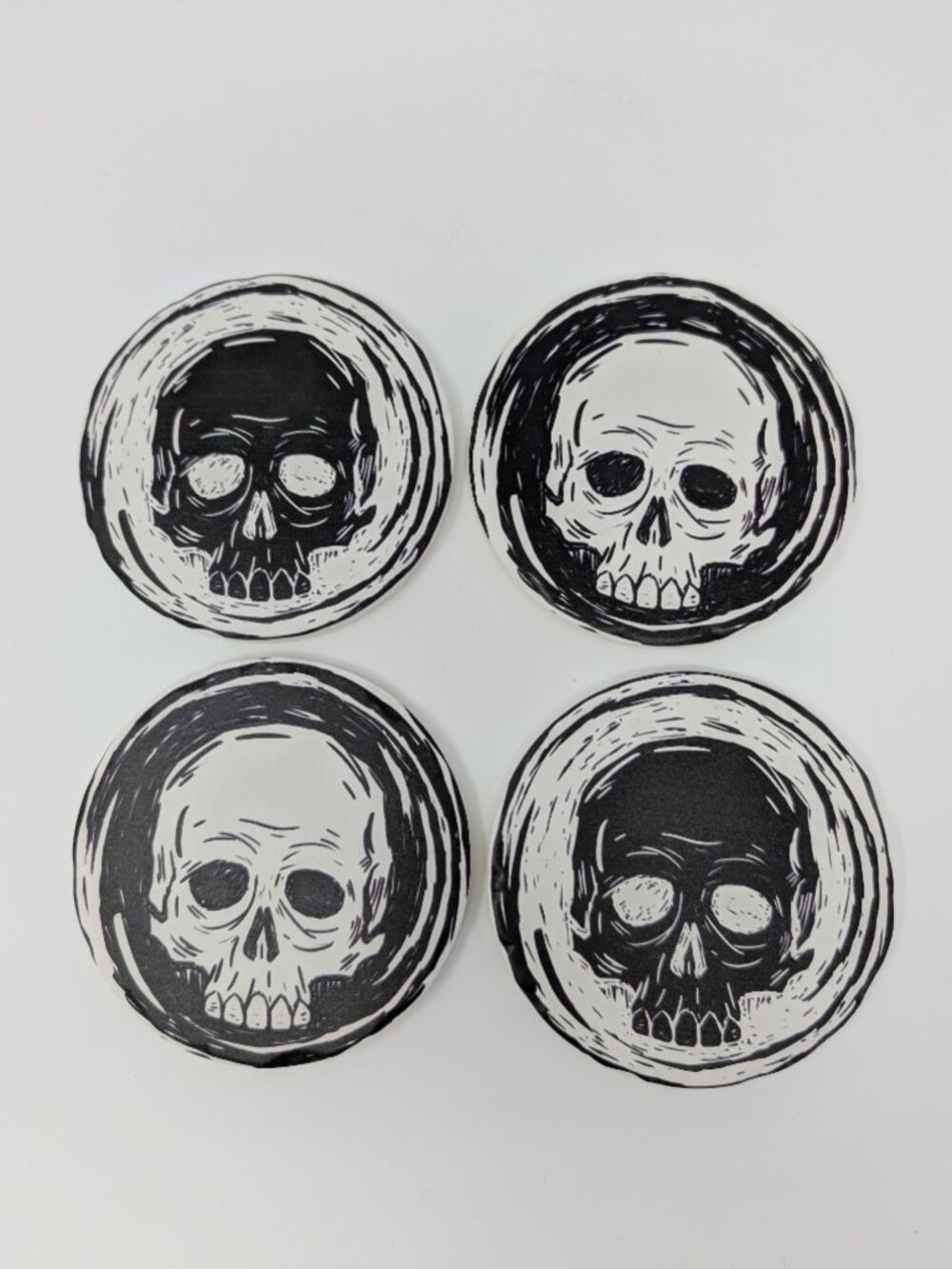 💀 Set of 4 Gothic Skull Ceramic Coasters with Cork Backing - NWT